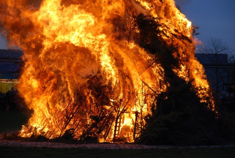Osterfeuer