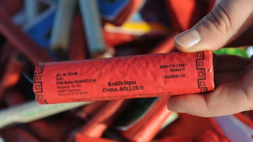 Kennzeichnung BAM Nummer auf Feuerwerkskörper