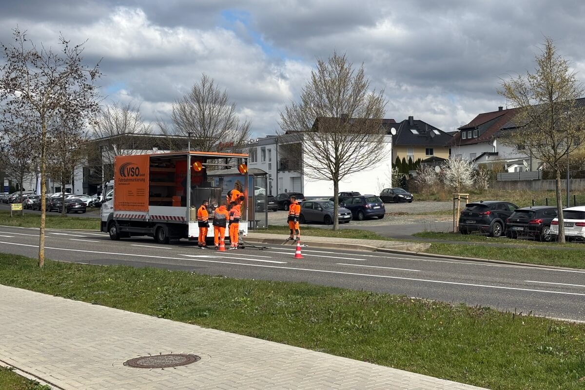 Fahrbahnmarkierungen